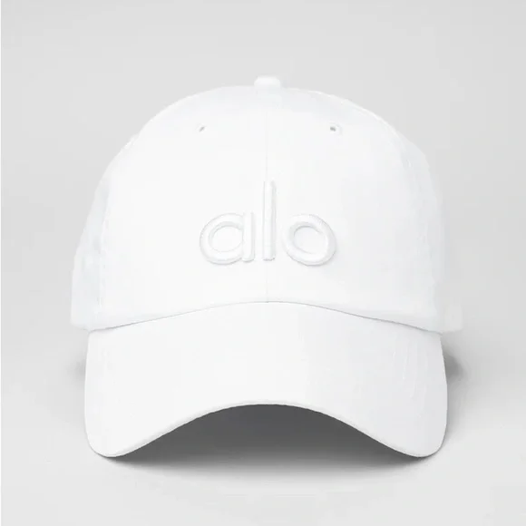 ALO yoga performance off duty cap white on white NWOT - Picture 4 of 5